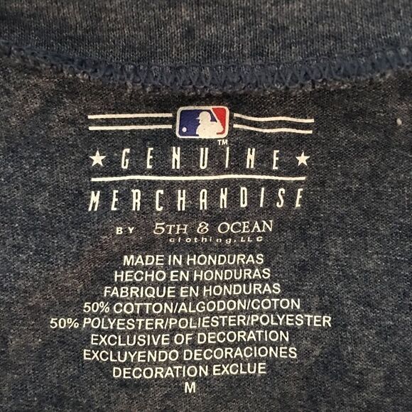 New without tags! Comfy tee - Picture 3 of 3